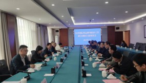 何雄忠 一行在天水市、定西市、白銀市調(diào)研國際貨運(yùn)班列組織工作
