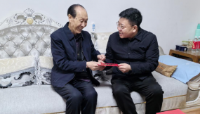  送溫暖 | 王月成開展春節(jié)前走訪慰問(wèn)和結(jié)對(duì)關(guān)愛活動(dòng)